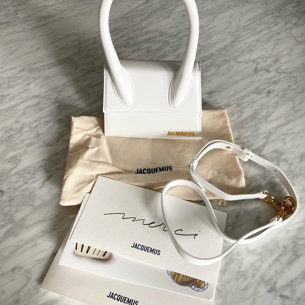 SOLD Jacquemus Le Chiquito Moyen White